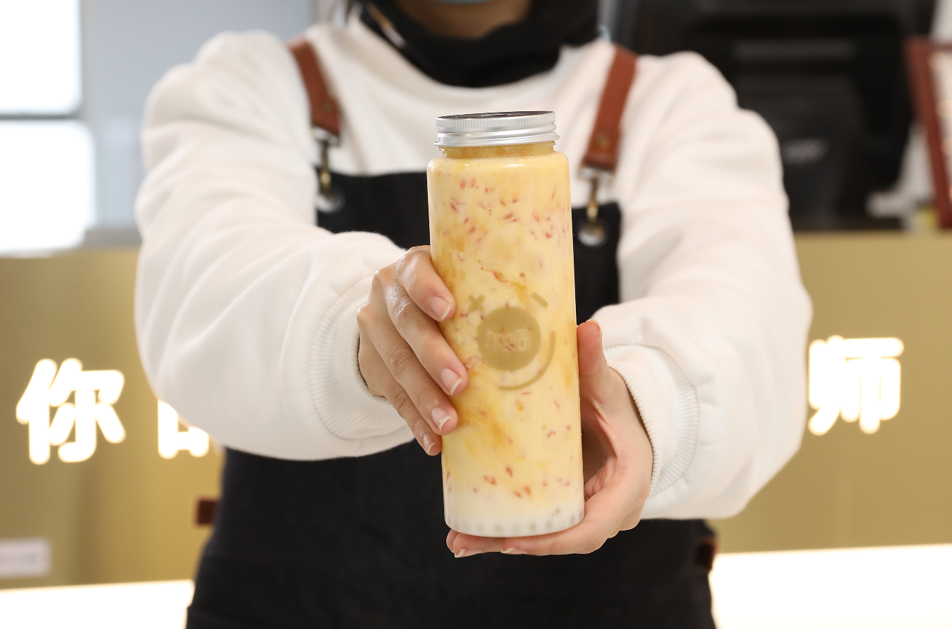 雷竞技RAYBET茶饮：奶茶店是否可以作为创业的选择