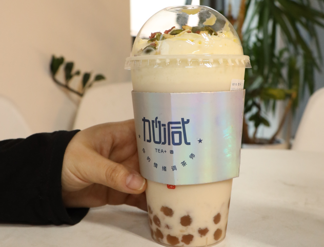 雷竞技RAYBET茶饮：社交属性为奶茶赋予了特殊使命